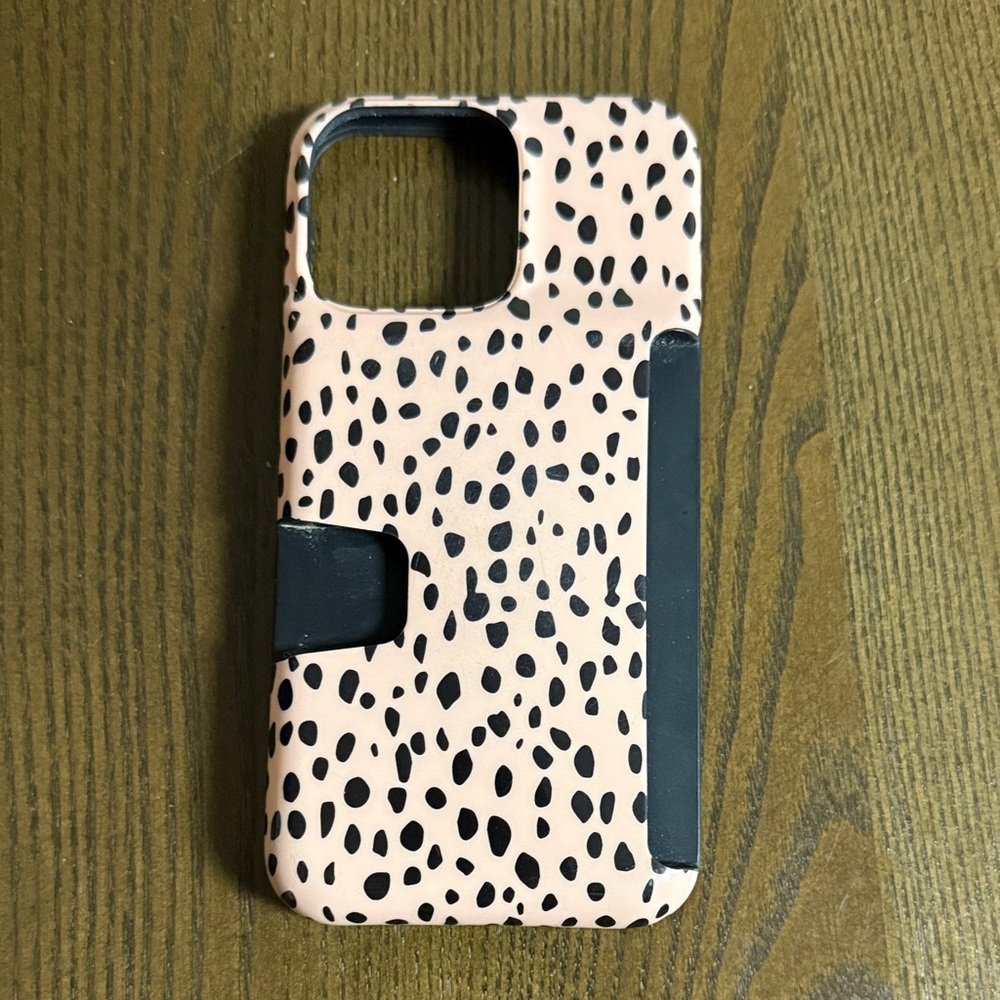 Velvet Caviar iPhone 13 wallet Case